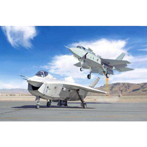 ITALERI  X-32A & X-35B JOINT STRIKE FIGHTER 1:72