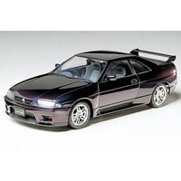 TAMIYA NISSAN SKYLINE GT-R V?SPEC