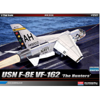 Academy 12521 1/72 USN F-8E VF-162 "The Hunters" Plastic Model Kit