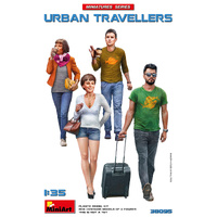 MiniArt 1/35 Urban Travellers  Plastic Model Kit