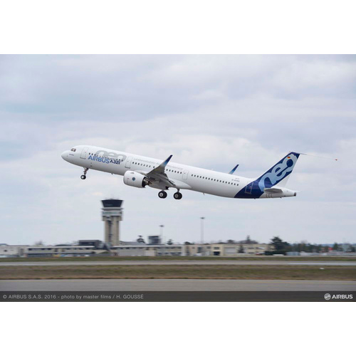 REVELL AIRBUS A321 NEO