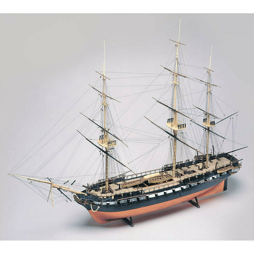 REVELL Uss Constitution 1:96 - 95-85-0398