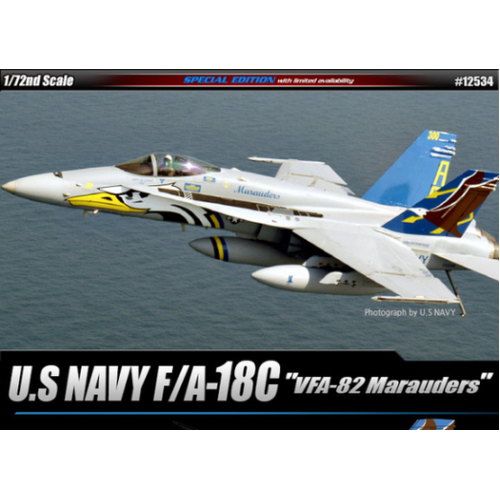 Academy 1/72 F/A-18C U.S Navy VFA-82 "Marauders" Le: Hornet Plastic Model Kit [12534]