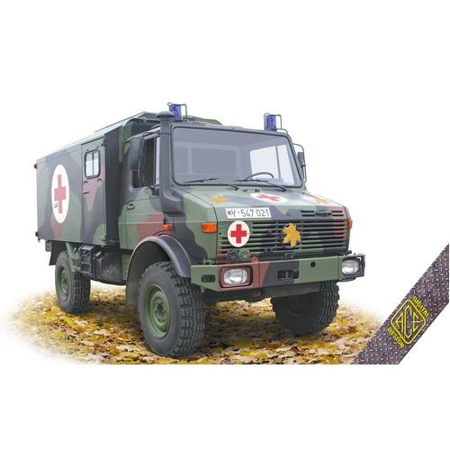 Ace Model 1/72 UNIMOG U1300L Krankenwagen Ambulance Plastic Model Kit [72451]