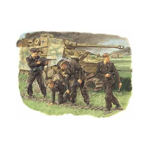 Dragon 1/35 Survivors, Panzer Crew (Kursk 1943) Plastic Model Kit [6129]