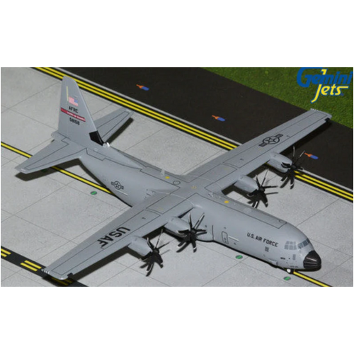 1/200 U.S. Air Force C-130J Hercules 05 8158 "Flying Jennies" (Keesler Afb); Upgrade Std.