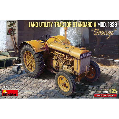 MiniArt 1/35 Land Utility Tractor Standard N “Orange” Mod. 1939 Plastic Model Kit