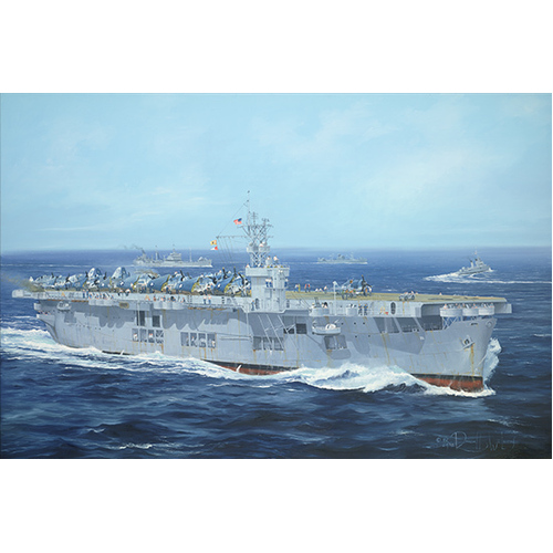 Trumpeter 1/350 USS CVE-26 Sangamon Plastic Model Kit [05369]